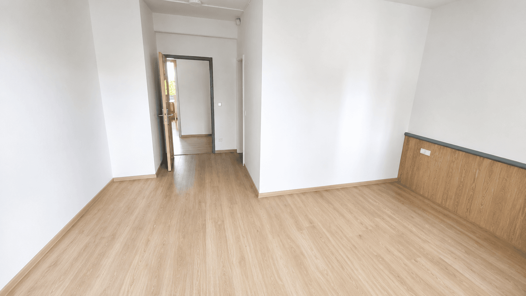 Pronájem bytu 1+1 30 m², Krakauer Straße 49, Markranstädt, Sasko Pronájem bytu 1+1 30 m², Krakauer Straße 49, Markranstädt, Sasko