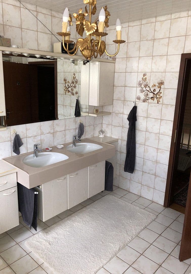 Prodej bytu 5+1 160 m², Rottenburg am Neckar, Bádensko-Württembersko Prodej bytu 5+1 160 m², Rottenburg am Neckar, Bádensko-Württembersko