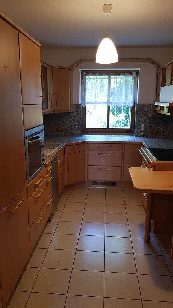 Prodej bytu 4+1 160 m², Tannenweg 8, Bad Griesbach i.Rottal, Bavorsko Prodej bytu 4+1 160 m², Tannenweg 8, Bad Griesbach i.Rottal, Bavorsko