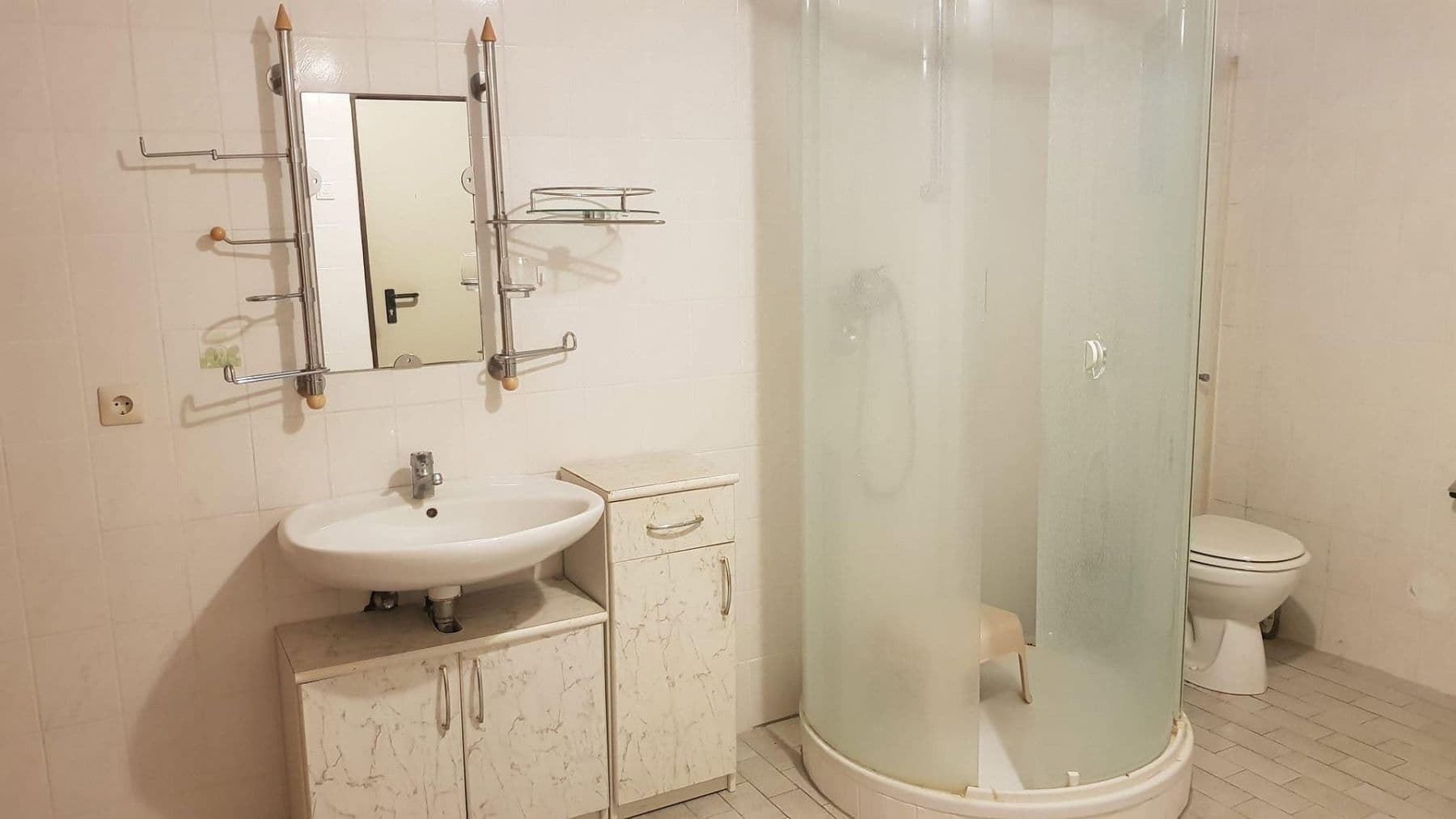 Prodej bytu 4+1 160 m², Tannenweg 8, Bad Griesbach i.Rottal, Bavorsko Prodej bytu 4+1 160 m², Tannenweg 8, Bad Griesbach i.Rottal, Bavorsko