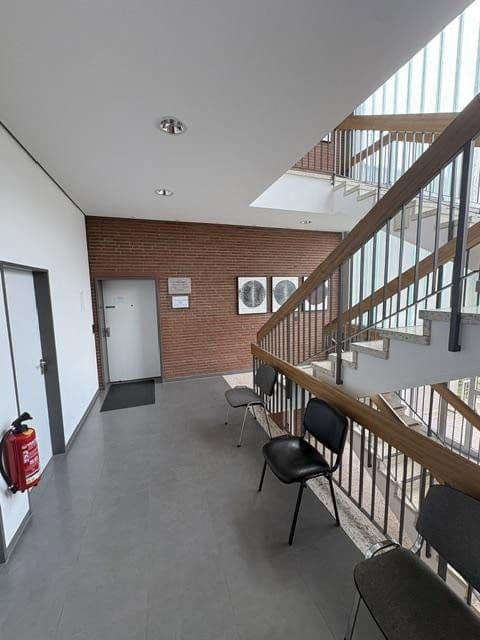 Pronájem kanceláře 120 m², Schubertstrasse 32, Neu-Anspach, Hessen Pronájem kanceláře 120 m², Schubertstrasse 32, Neu-Anspach, Hessen