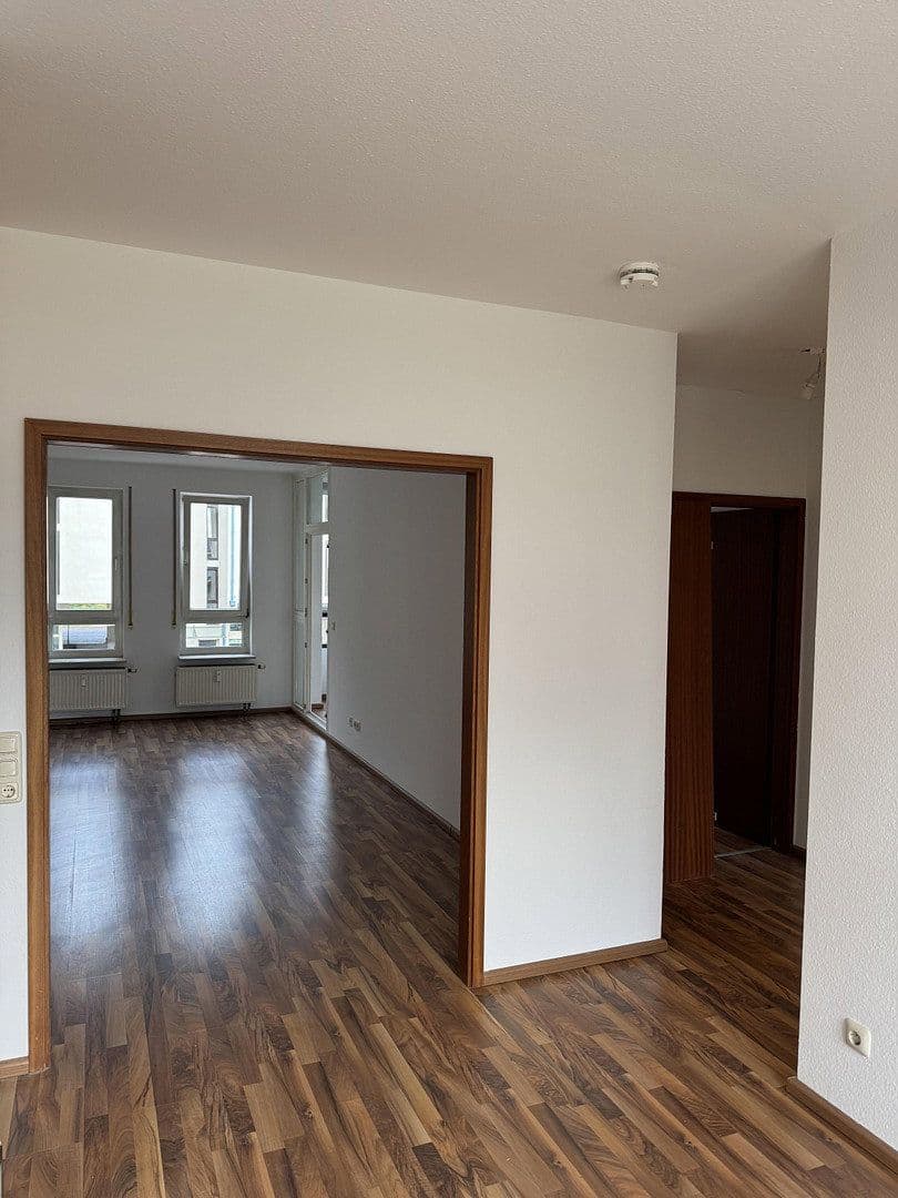 Pronájem bytu 3+kk 82 m², Badstr. 2, Pfullingen, Bádensko-Württembersko Pronájem bytu 3+kk 82 m², Badstr. 2, Pfullingen, Bádensko-Württembersko