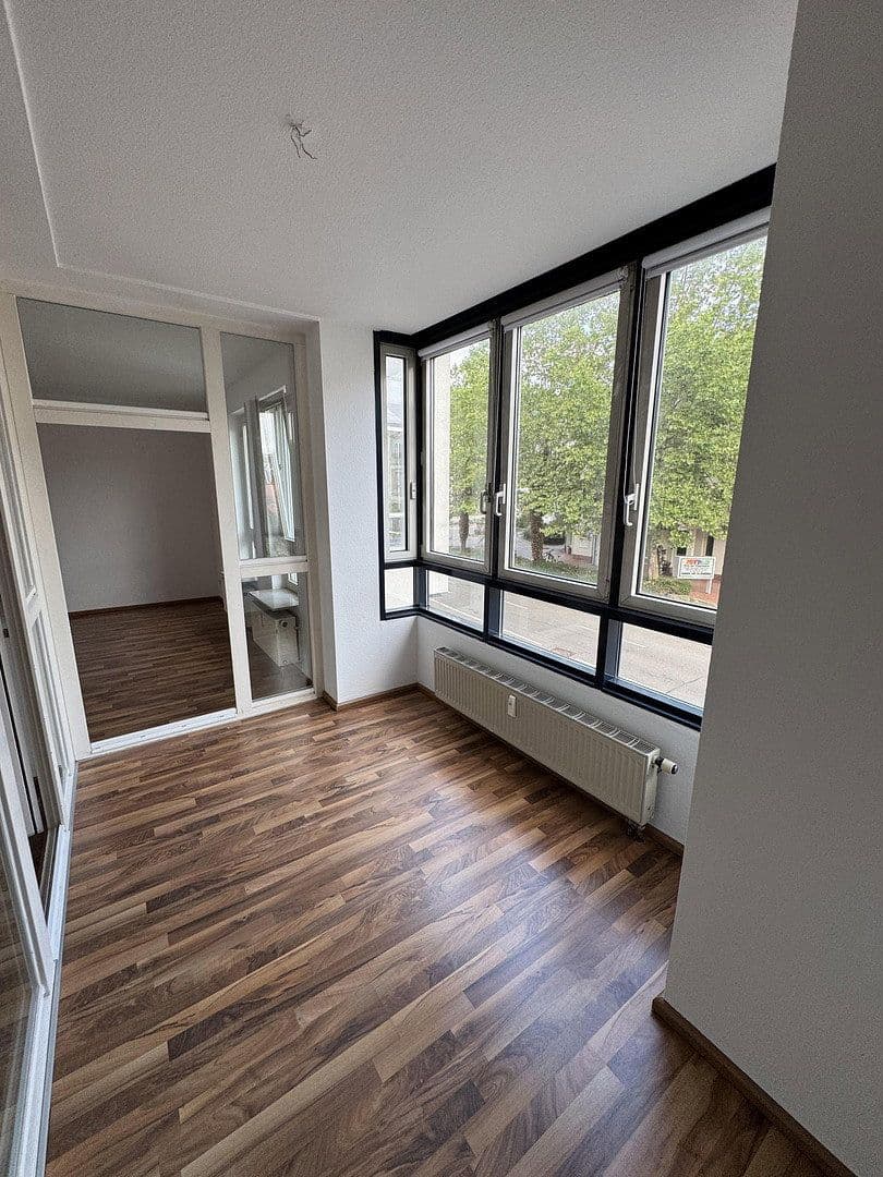Pronájem bytu 3+kk 82 m², Badstr. 2, Pfullingen, Bádensko-Württembersko Pronájem bytu 3+kk 82 m², Badstr. 2, Pfullingen, Bádensko-Württembersko