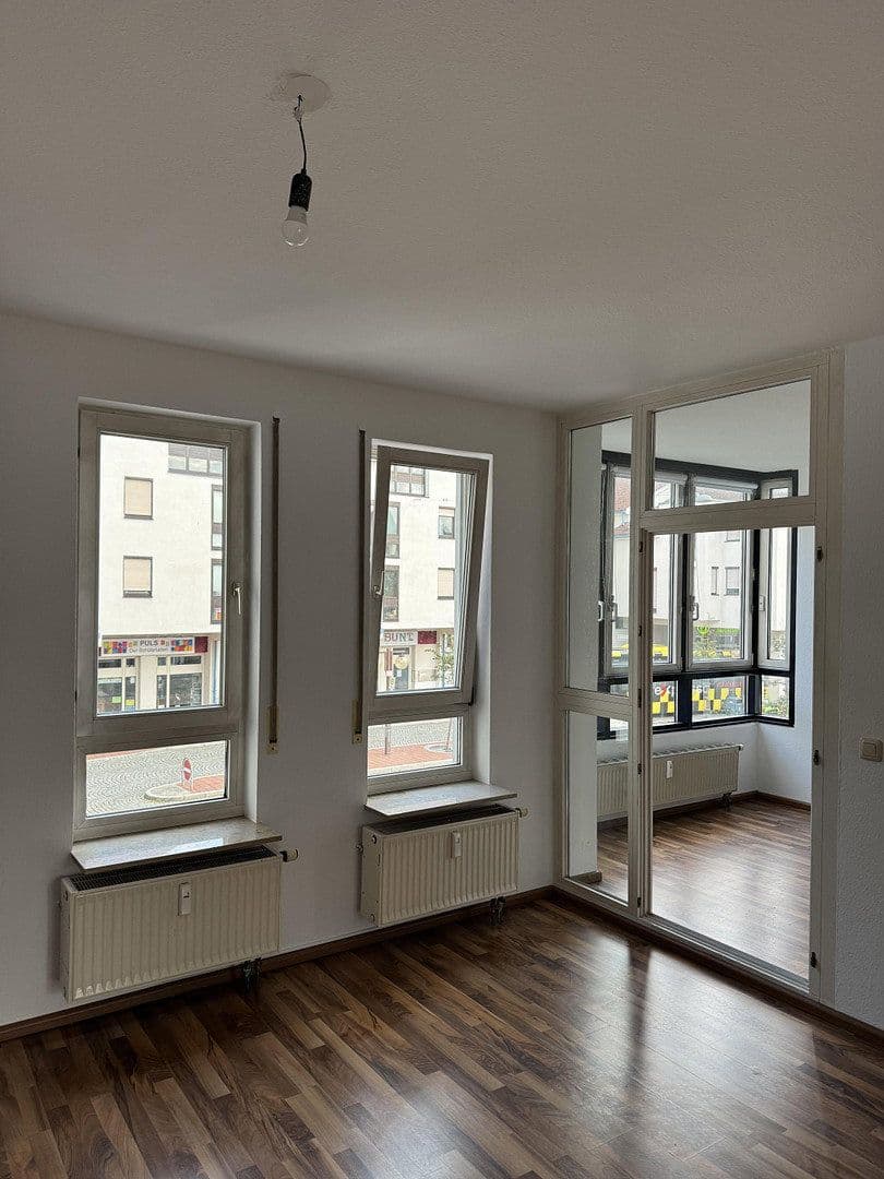 Pronájem bytu 3+kk 82 m², Badstr. 2, Pfullingen, Bádensko-Württembersko Pronájem bytu 3+kk 82 m², Badstr. 2, Pfullingen, Bádensko-Württembersko
