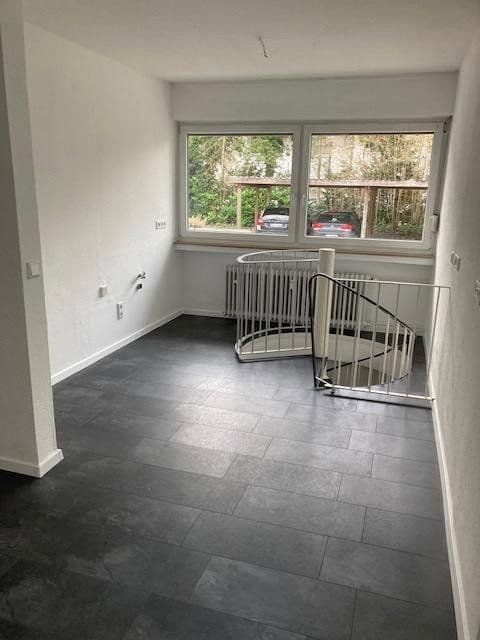 Pronájem bytu 4+1 103 m², Reinshagener Str. 106, Remscheid, Severní Porýní-Vestfálsko Pronájem bytu 4+1 103 m², Reinshagener Str. 106, Remscheid, Severní Porýní-Vestfálsko