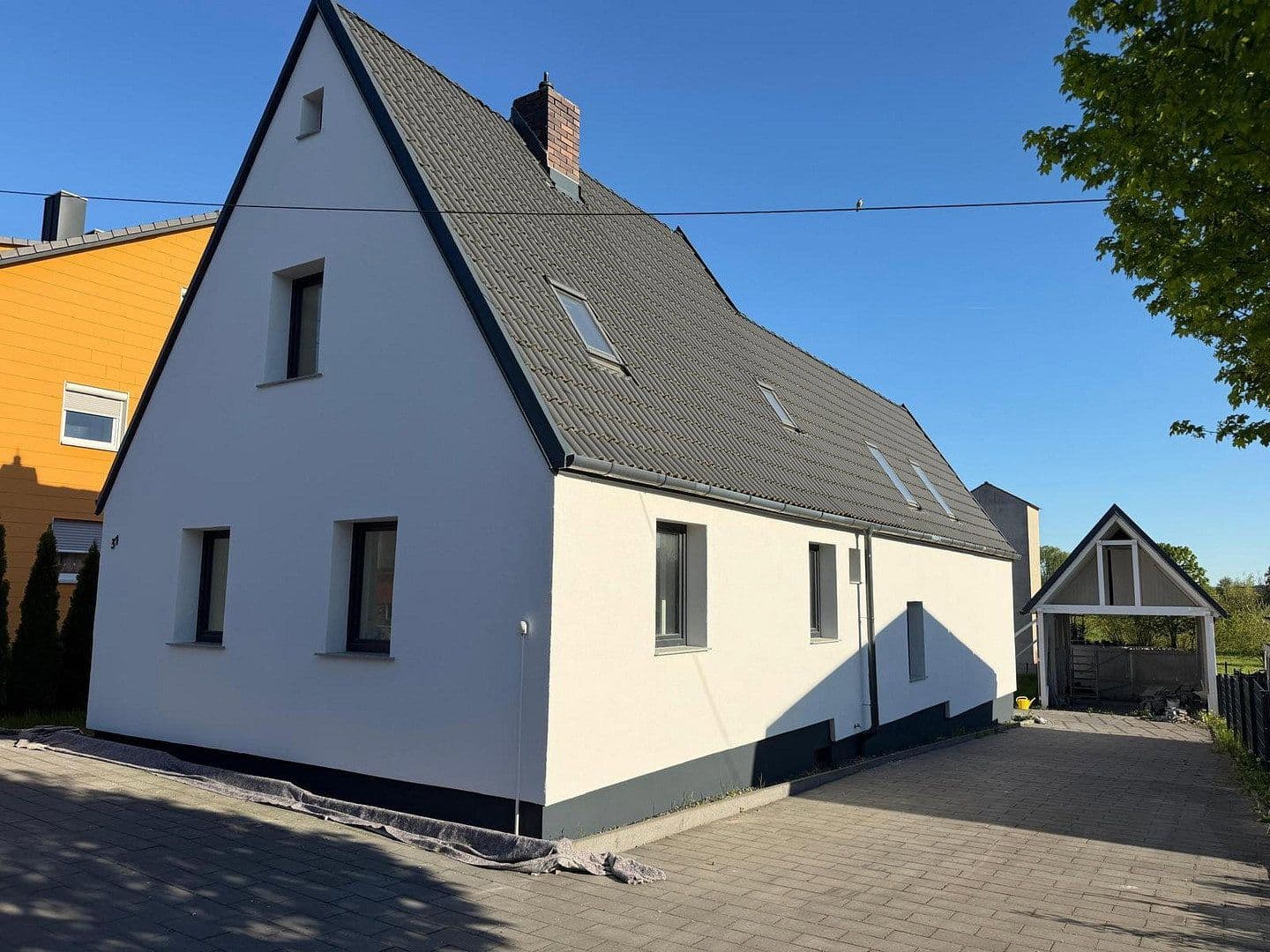 Pronájem domu 123 m², pozemek 600 m², Lonnerstadt, Bavorsko Pronájem domu 123 m², pozemek 600 m², Lonnerstadt, Bavorsko