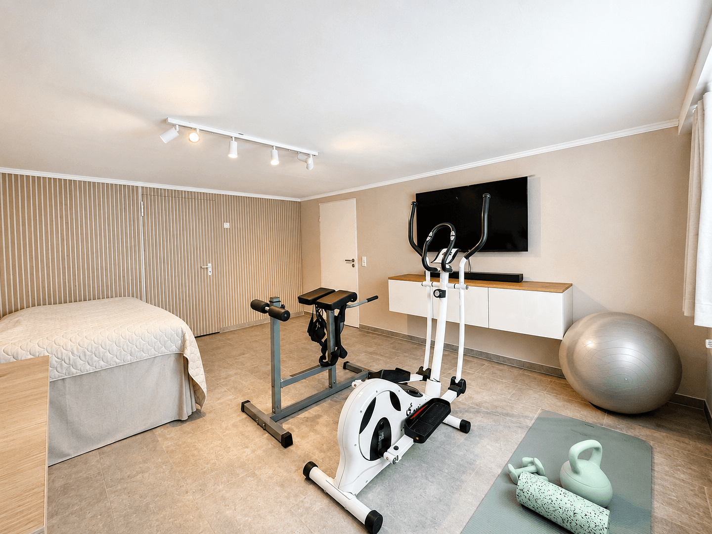 Prodej domu 177 m², pozemek 1.014 m², Im Schlossgarten 10, Gottmadingen, Bádensko-Württembersko Prodej domu 177 m², pozemek 1.014 m², Im Schlossgarten 10, Gottmadingen, Bádensko-Württembersko
