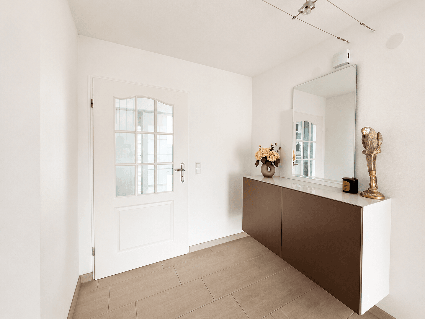 Prodej domu 177 m², pozemek 1.014 m², Im Schlossgarten 10, Gottmadingen, Bádensko-Württembersko Prodej domu 177 m², pozemek 1.014 m², Im Schlossgarten 10, Gottmadingen, Bádensko-Württembersko