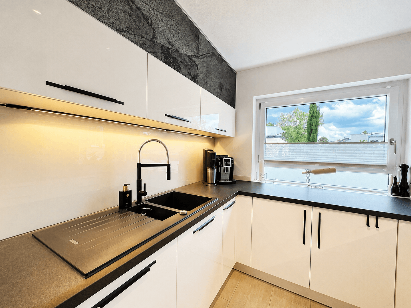 Prodej domu 177 m², pozemek 1.014 m², Im Schlossgarten 10, Gottmadingen, Bádensko-Württembersko Prodej domu 177 m², pozemek 1.014 m², Im Schlossgarten 10, Gottmadingen, Bádensko-Württembersko