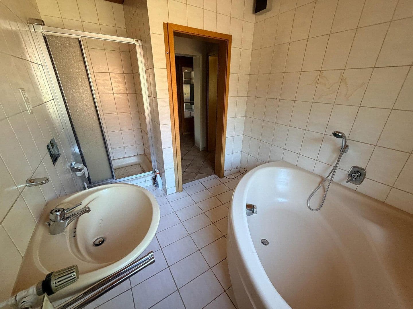 Prodej domu 143 m², pozemek 779 m², Nienburg/Weser, Dolní Sasko Prodej domu 143 m², pozemek 779 m², Nienburg/Weser, Dolní Sasko