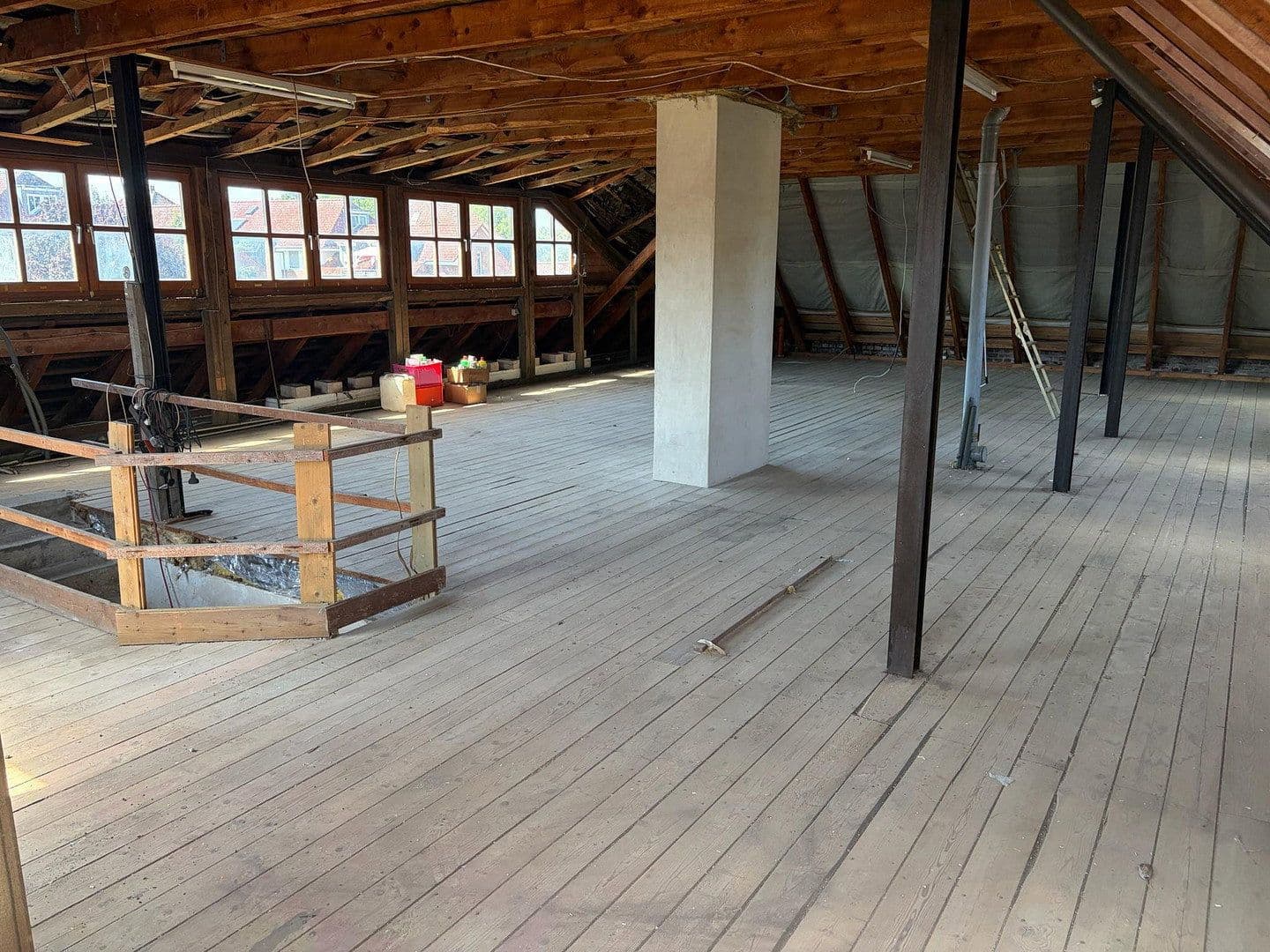 Prodej domu 143 m², pozemek 779 m², Nienburg/Weser, Dolní Sasko Prodej domu 143 m², pozemek 779 m², Nienburg/Weser, Dolní Sasko