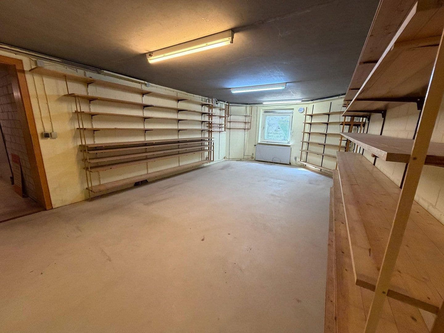 Prodej domu 143 m², pozemek 779 m², Nienburg/Weser, Dolní Sasko Prodej domu 143 m², pozemek 779 m², Nienburg/Weser, Dolní Sasko