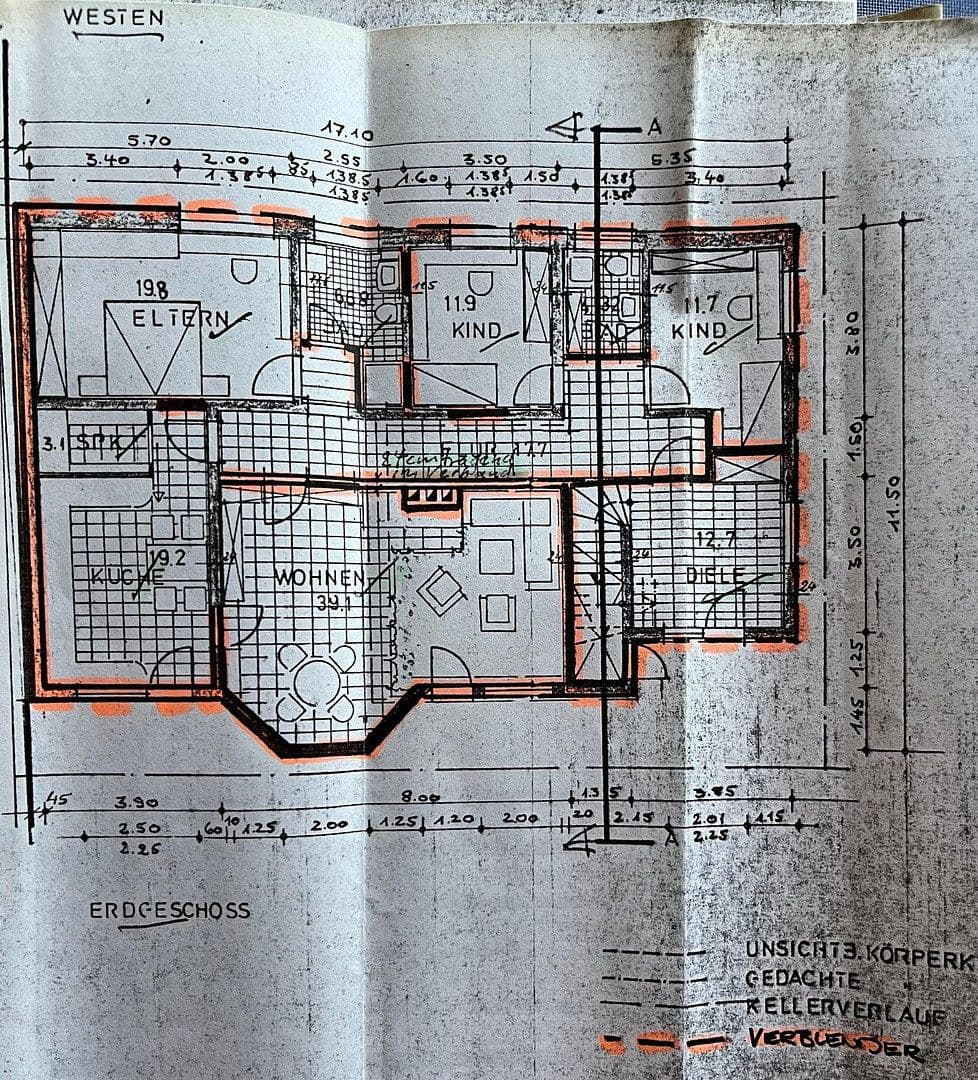 Prodej domu 143 m², pozemek 779 m², Nienburg/Weser, Dolní Sasko Prodej domu 143 m², pozemek 779 m², Nienburg/Weser, Dolní Sasko