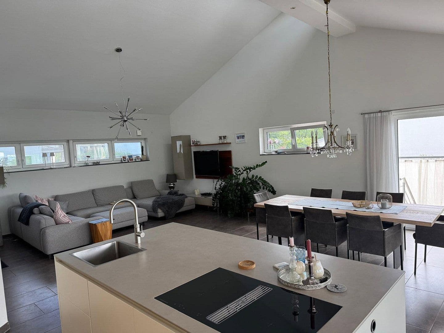 Prodej domu 209 m², pozemek 400 m², Überlingen, Bádensko-Württembersko Prodej domu 209 m², pozemek 400 m², Überlingen, Bádensko-Württembersko