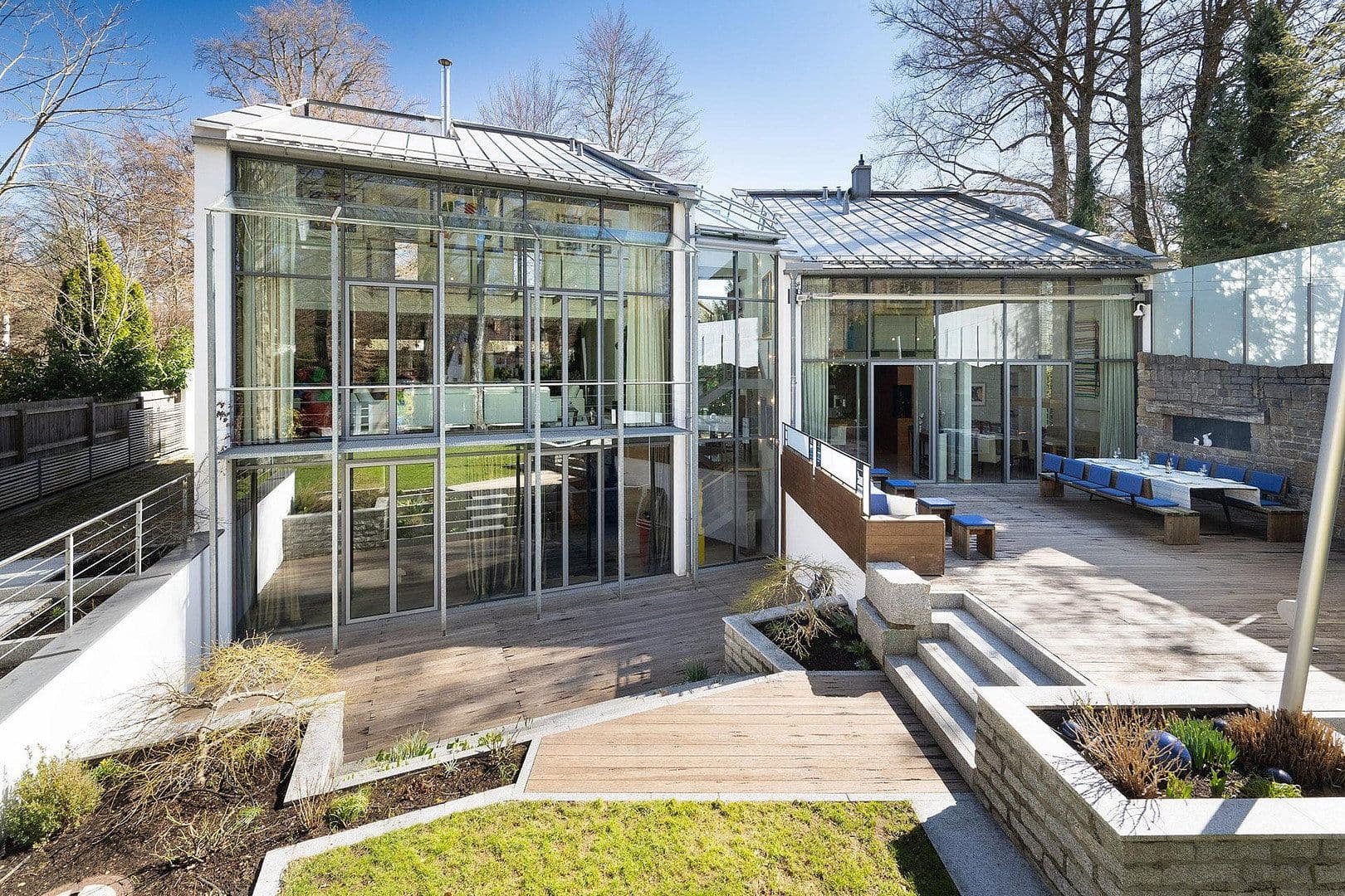 Prodej domu 361 m², pozemek 1.202 m², Grünwald, Bavorsko Prodej domu 361 m², pozemek 1.202 m², Grünwald, Bavorsko