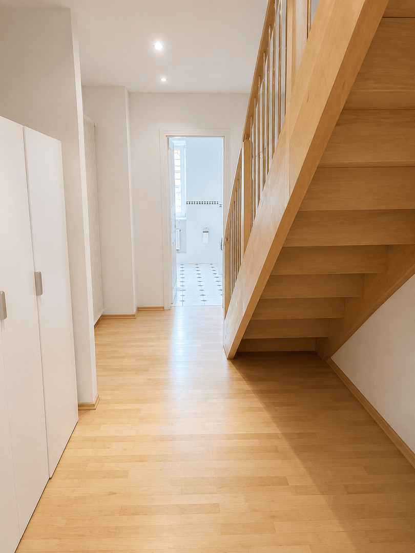 Pronájem bytu 3+kk 166 m², Leopoldstraße 56, München, Bavorsko Pronájem bytu 3+kk 166 m², Leopoldstraße 56, München, Bavorsko
