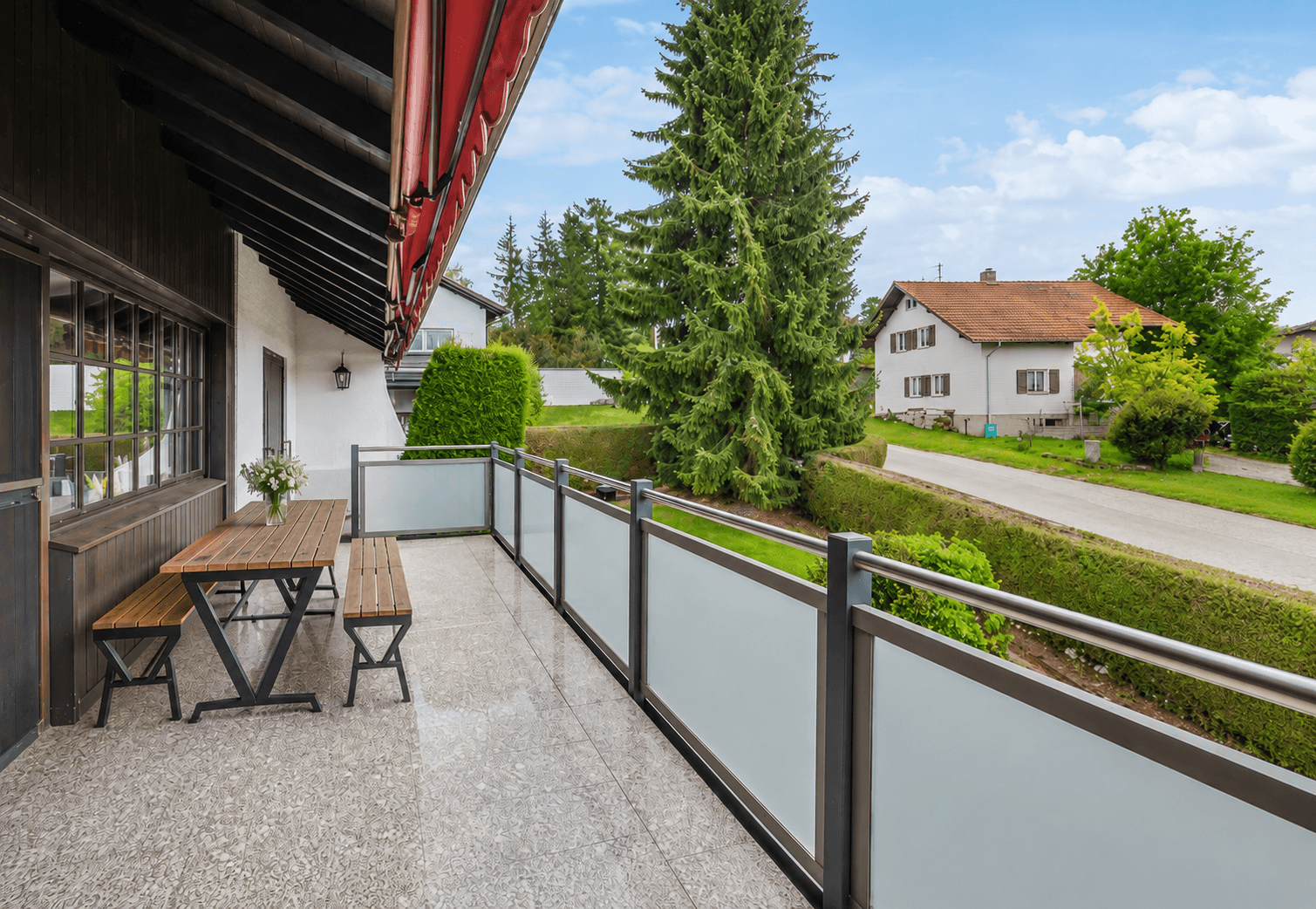 Prodej domu 219 m², pozemek 872 m², Durach, Bavorsko Prodej domu 219 m², pozemek 872 m², Durach, Bavorsko