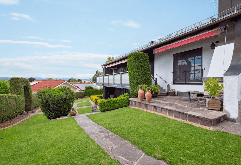 Prodej domu 219 m², pozemek 872 m², Durach, Bavorsko Prodej domu 219 m², pozemek 872 m², Durach, Bavorsko