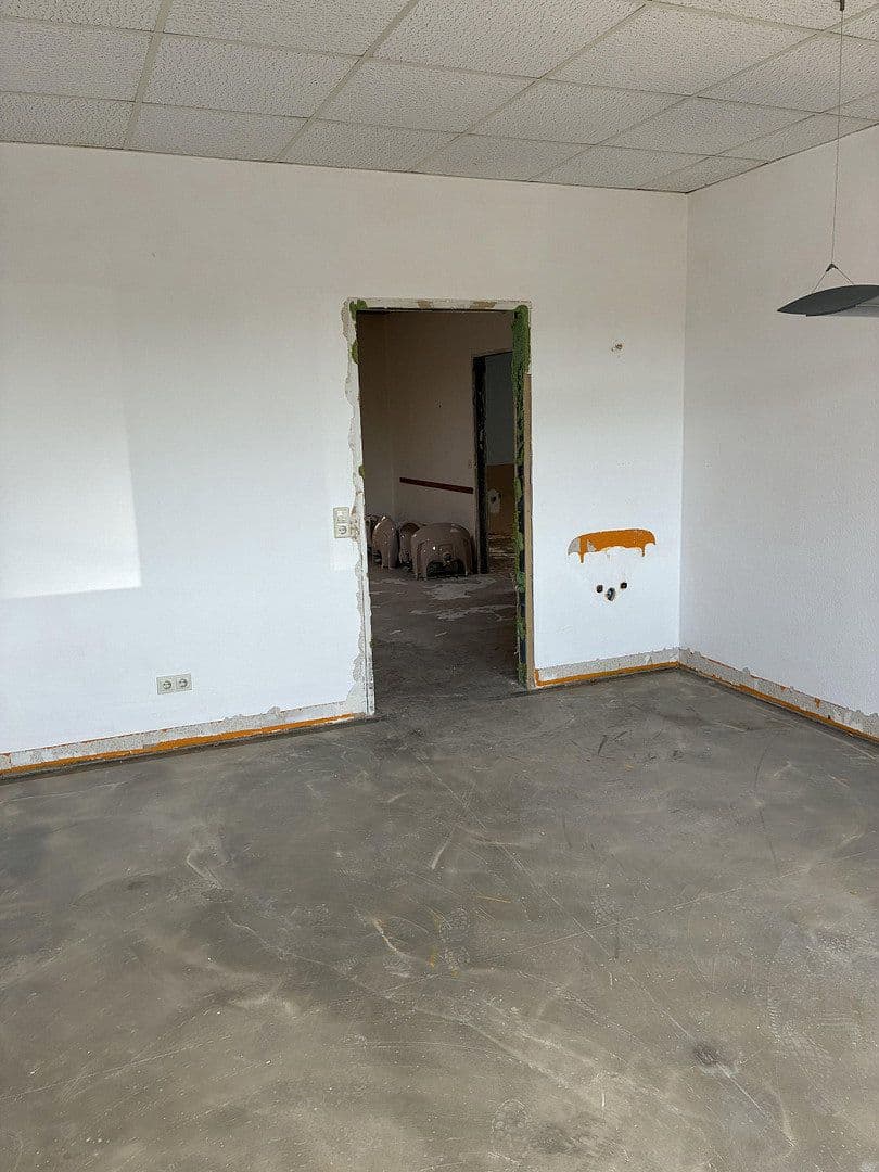Pronájem kanceláře 220 m², Salinenstrasse 35a, Bad Kreuznach, Porýní-Falc Pronájem kanceláře 220 m², Salinenstrasse 35a, Bad Kreuznach, Porýní-Falc