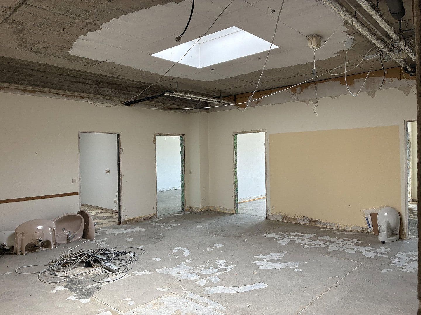 Pronájem kanceláře 220 m², Salinenstrasse 35a, Bad Kreuznach, Porýní-Falc Pronájem kanceláře 220 m², Salinenstrasse 35a, Bad Kreuznach, Porýní-Falc