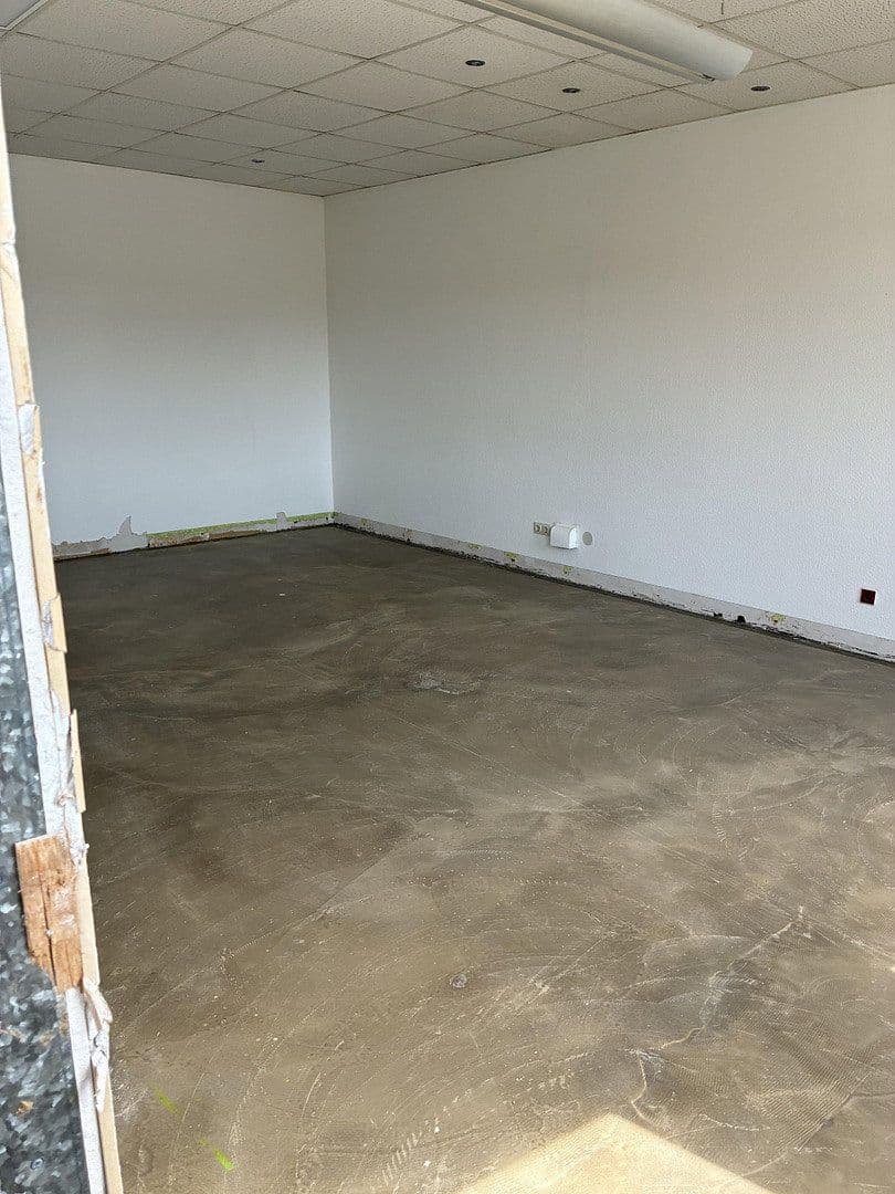 Pronájem kanceláře 220 m², Salinenstrasse 35a, Bad Kreuznach, Porýní-Falc Pronájem kanceláře 220 m², Salinenstrasse 35a, Bad Kreuznach, Porýní-Falc