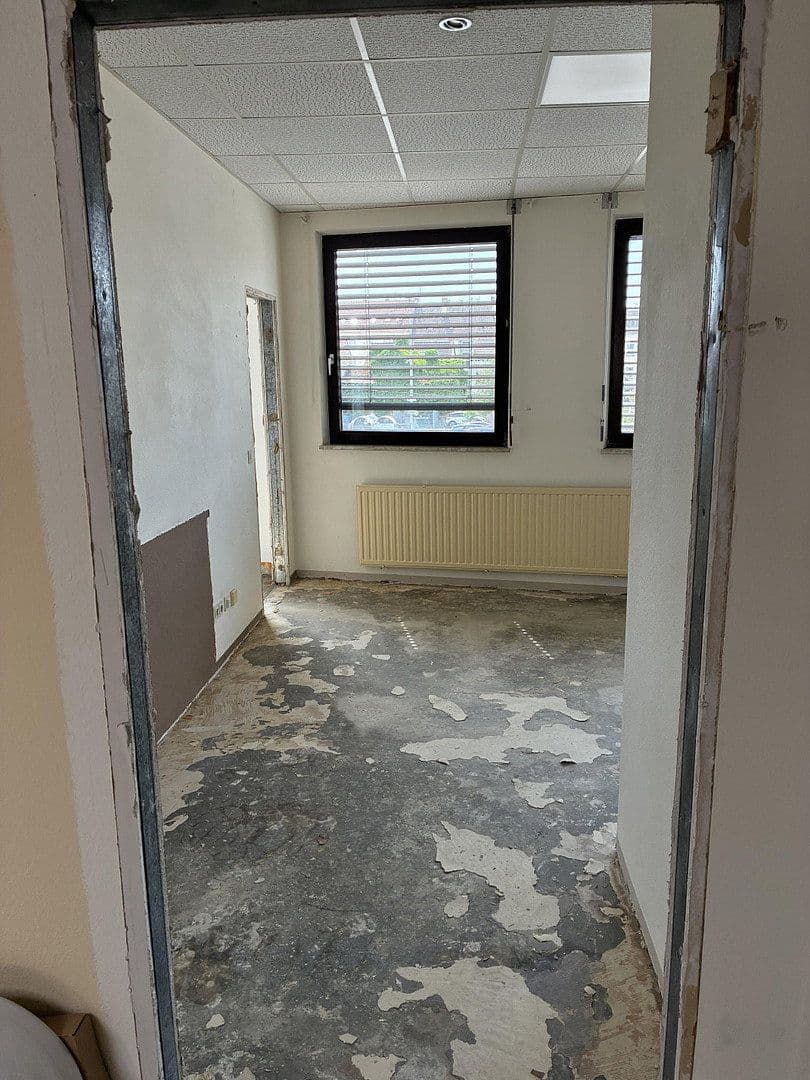Pronájem kanceláře 220 m², Salinenstrasse 35a, Bad Kreuznach, Porýní-Falc Pronájem kanceláře 220 m², Salinenstrasse 35a, Bad Kreuznach, Porýní-Falc