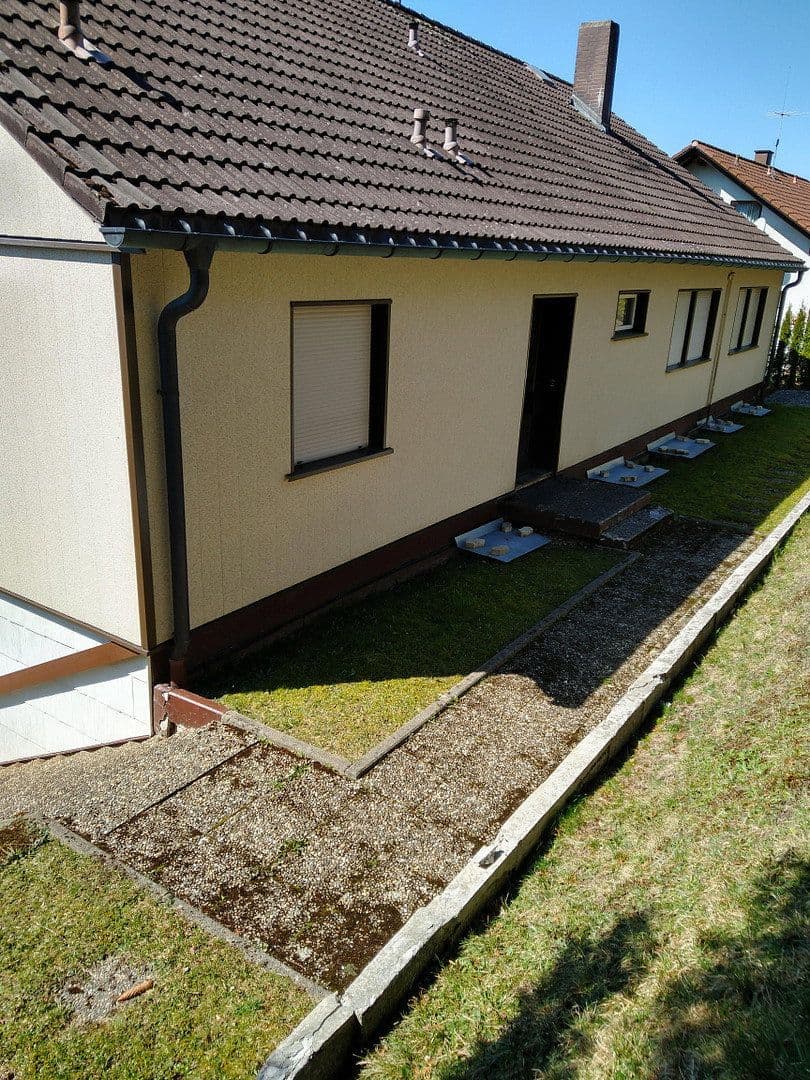 Prodej domu 237 m², pozemek 980 m², Furtwangen im Schwarzwald, Bádensko-Württembersko Prodej domu 237 m², pozemek 980 m², Furtwangen im Schwarzwald, Bádensko-Württembersko