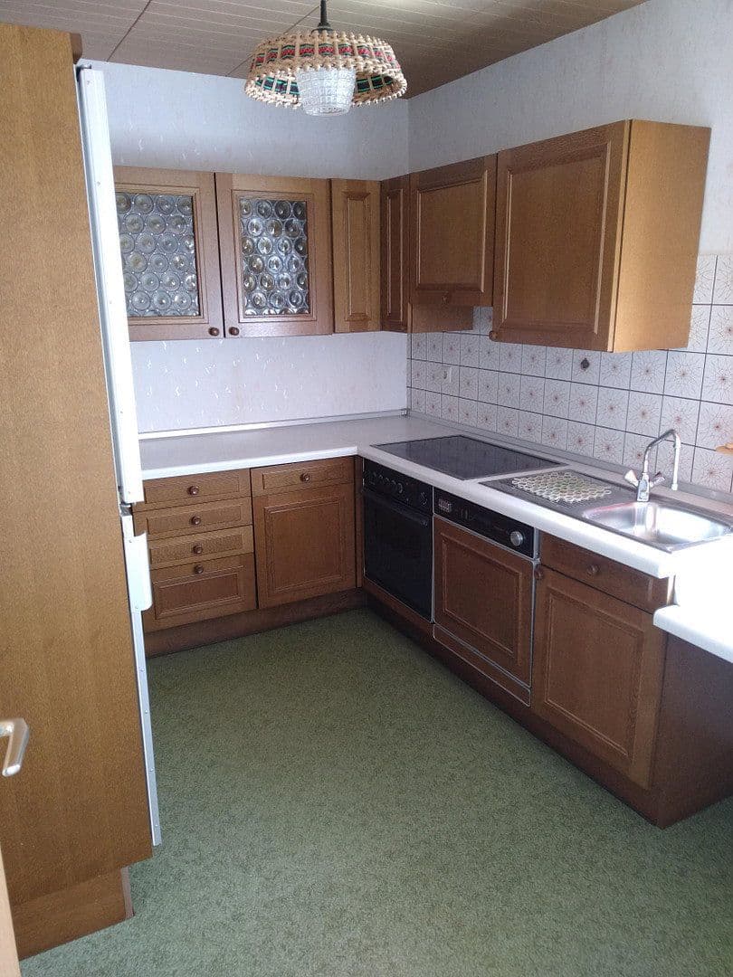 Prodej domu 237 m², pozemek 980 m², Furtwangen im Schwarzwald, Bádensko-Württembersko Prodej domu 237 m², pozemek 980 m², Furtwangen im Schwarzwald, Bádensko-Württembersko