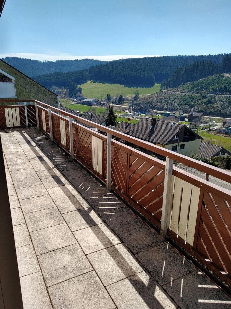 Prodej domu 237 m², pozemek 980 m², Furtwangen im Schwarzwald, Bádensko-Württembersko Prodej domu 237 m², pozemek 980 m², Furtwangen im Schwarzwald, Bádensko-Württembersko