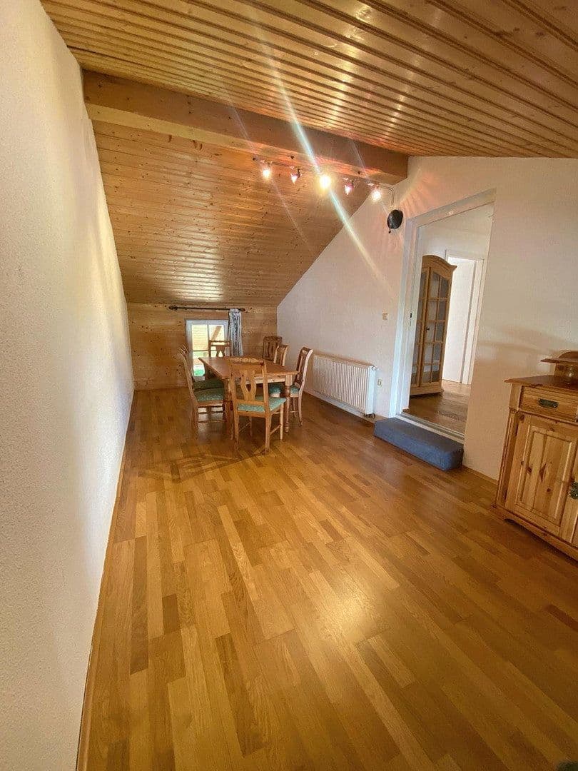 Pronájem domu 128 m², pozemek 276 m², Carl-Fohr-Str. 1e, Miesbach, Bavorsko Pronájem domu 128 m², pozemek 276 m², Carl-Fohr-Str. 1e, Miesbach, Bavorsko