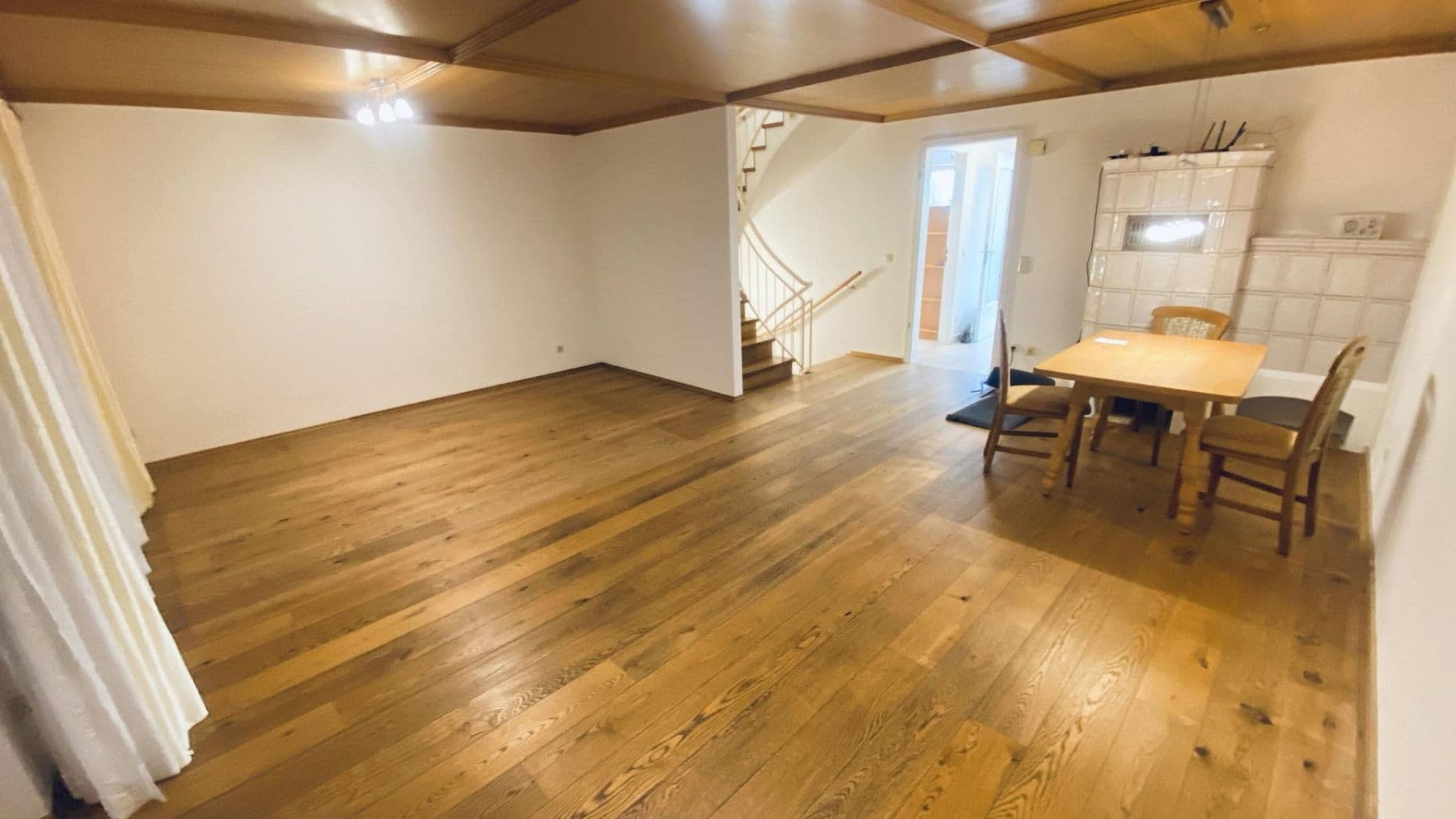 Pronájem domu 128 m², pozemek 276 m², Carl-Fohr-Str. 1e, Miesbach, Bavorsko Pronájem domu 128 m², pozemek 276 m², Carl-Fohr-Str. 1e, Miesbach, Bavorsko