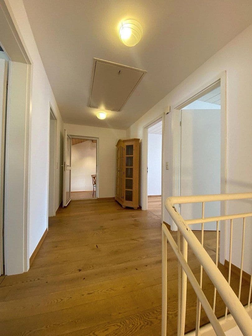Pronájem domu 128 m², pozemek 276 m², Carl-Fohr-Str. 1e, Miesbach, Bavorsko Pronájem domu 128 m², pozemek 276 m², Carl-Fohr-Str. 1e, Miesbach, Bavorsko