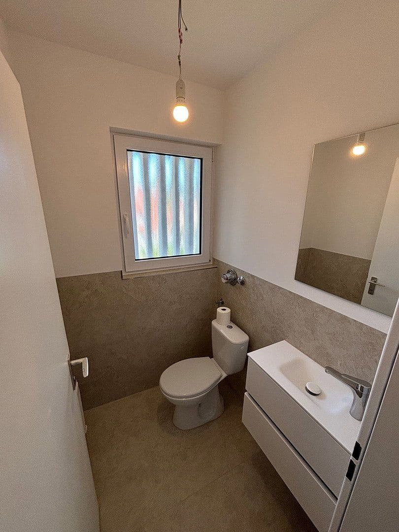 Pronájem bytu 3+kk 89 m², Korntal-Münchingen, Bádensko-Württembersko Pronájem bytu 3+kk 89 m², Korntal-Münchingen, Bádensko-Württembersko