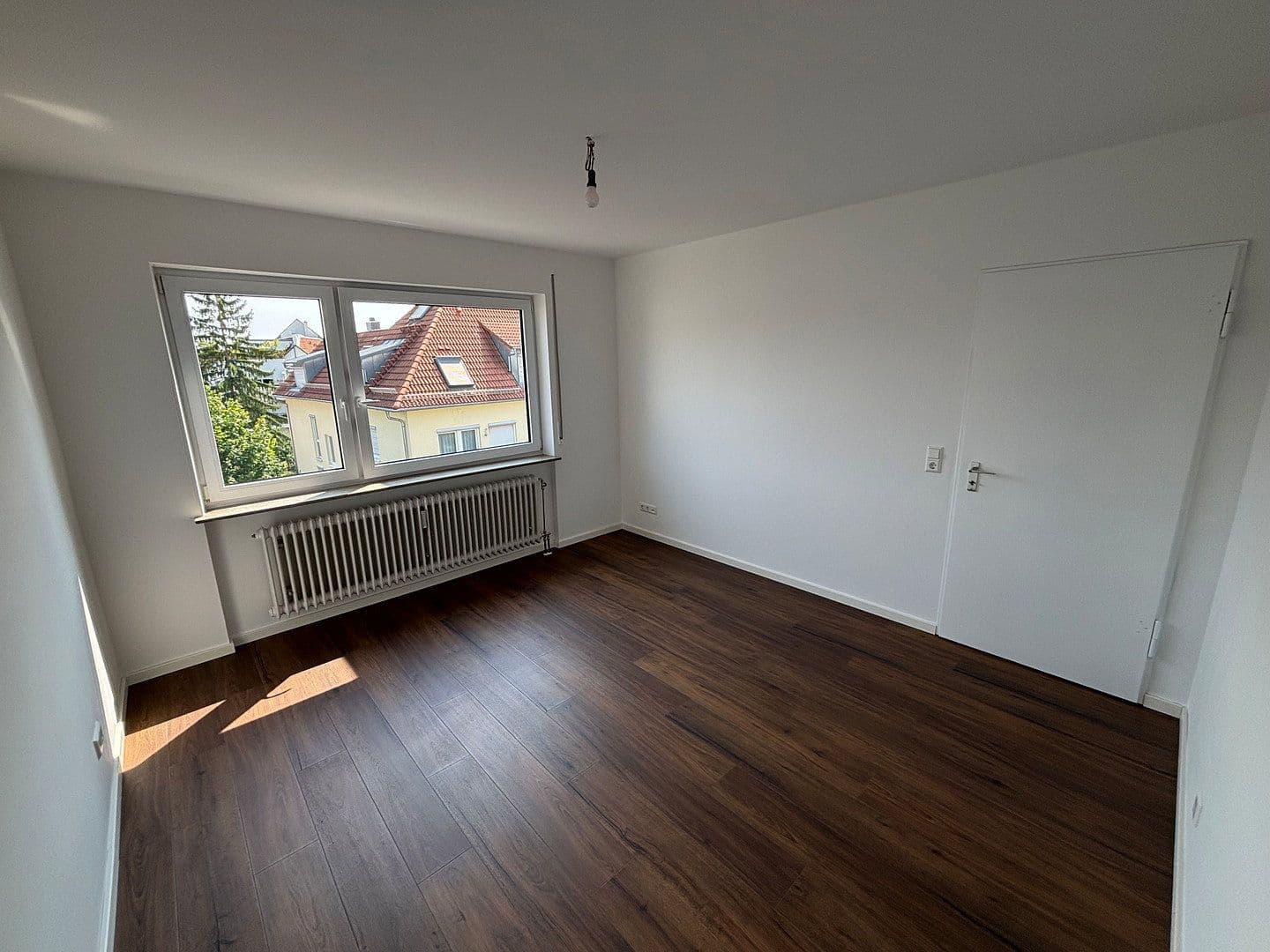 Pronájem bytu 3+kk 89 m², Korntal-Münchingen, Bádensko-Württembersko Pronájem bytu 3+kk 89 m², Korntal-Münchingen, Bádensko-Württembersko