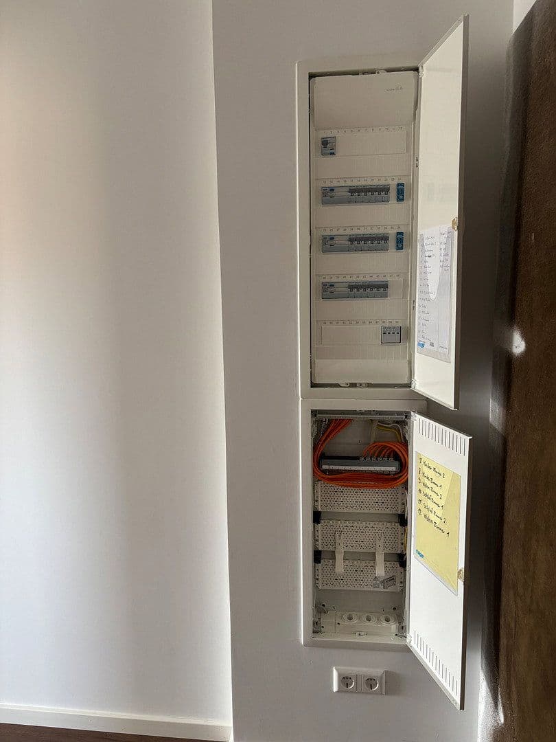 Pronájem bytu 3+kk 89 m², Korntal-Münchingen, Bádensko-Württembersko Pronájem bytu 3+kk 89 m², Korntal-Münchingen, Bádensko-Württembersko