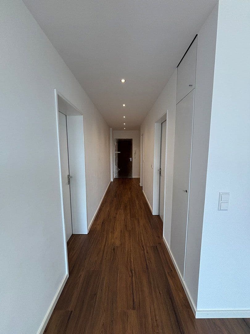 Pronájem bytu 3+kk 89 m², Korntal-Münchingen, Bádensko-Württembersko Pronájem bytu 3+kk 89 m², Korntal-Münchingen, Bádensko-Württembersko