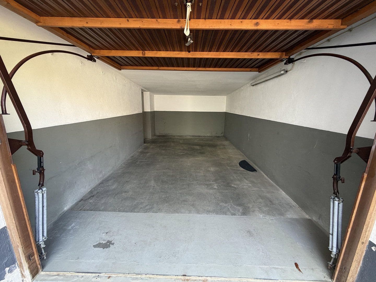 Pronájem bytu 3+1 73 m², Salach, Bádensko-Württembersko Pronájem bytu 3+1 73 m², Salach, Bádensko-Württembersko