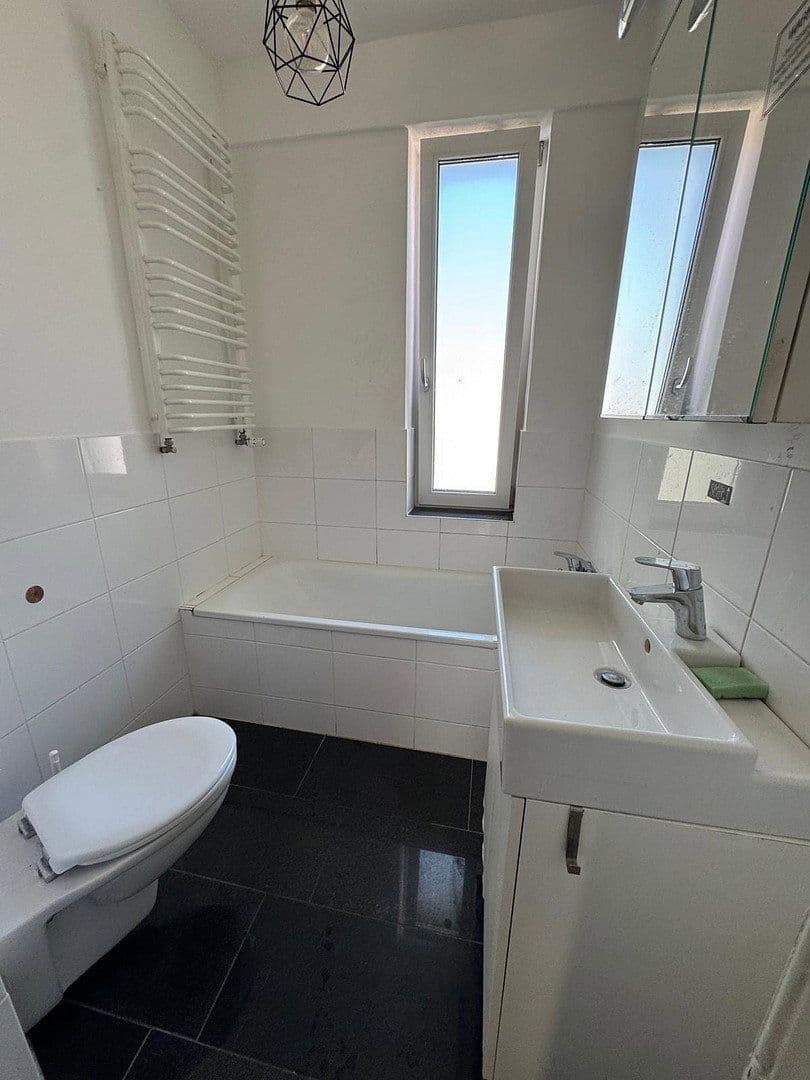 Prodej domu 205 m², pozemek 1.081 m², Bahnweg 5, Grafing/Bahnhof, Bavorsko Prodej domu 205 m², pozemek 1.081 m², Bahnweg 5, Grafing/Bahnhof, Bavorsko