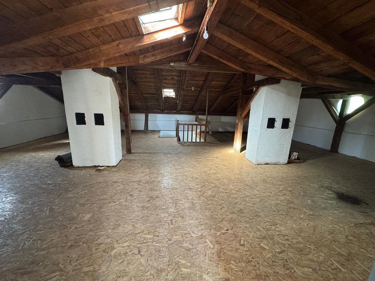 Prodej domu 205 m², pozemek 1.081 m², Bahnweg 5, Grafing/Bahnhof, Bavorsko Prodej domu 205 m², pozemek 1.081 m², Bahnweg 5, Grafing/Bahnhof, Bavorsko