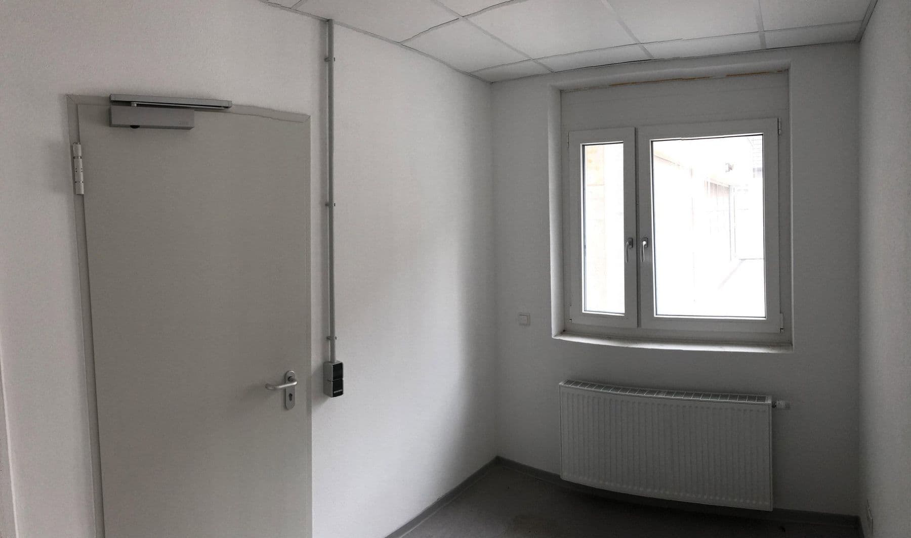 Pronájem nebytového prostoru 105 m², Erbprinzenstraße 17, Pforzheim, Bádensko-Württembersko Pronájem nebytového prostoru 105 m², Erbprinzenstraße 17, Pforzheim, Bádensko-Württembersko