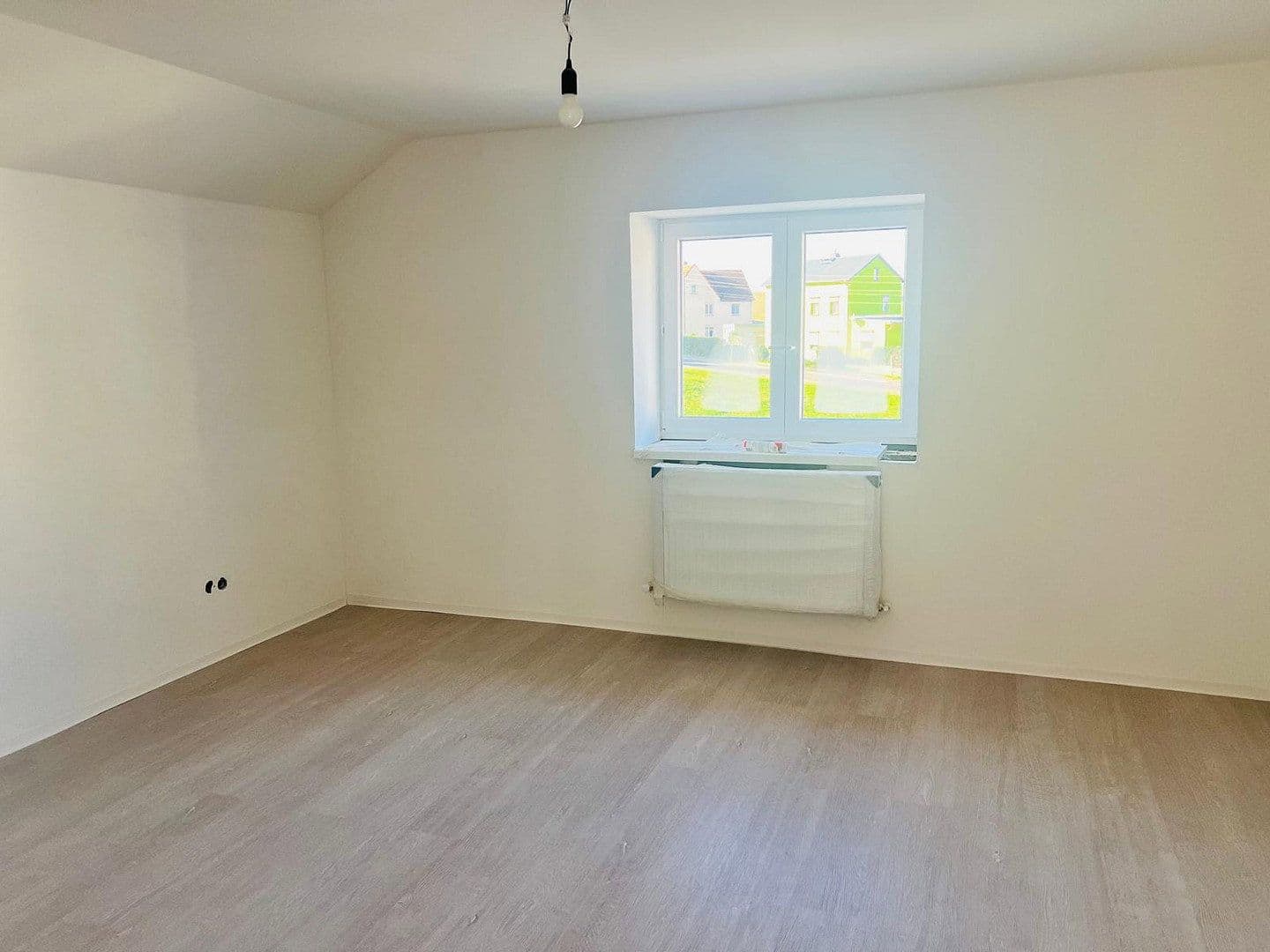 Prodej domu 209 m², pozemek 911 m², Striegistal, Sasko Prodej domu 209 m², pozemek 911 m², Striegistal, Sasko