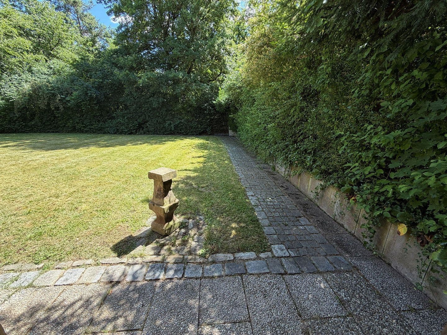 Prodej domu 290 m², pozemek 909 m², Bayreuth, Bavorsko Prodej domu 290 m², pozemek 909 m², Bayreuth, Bavorsko