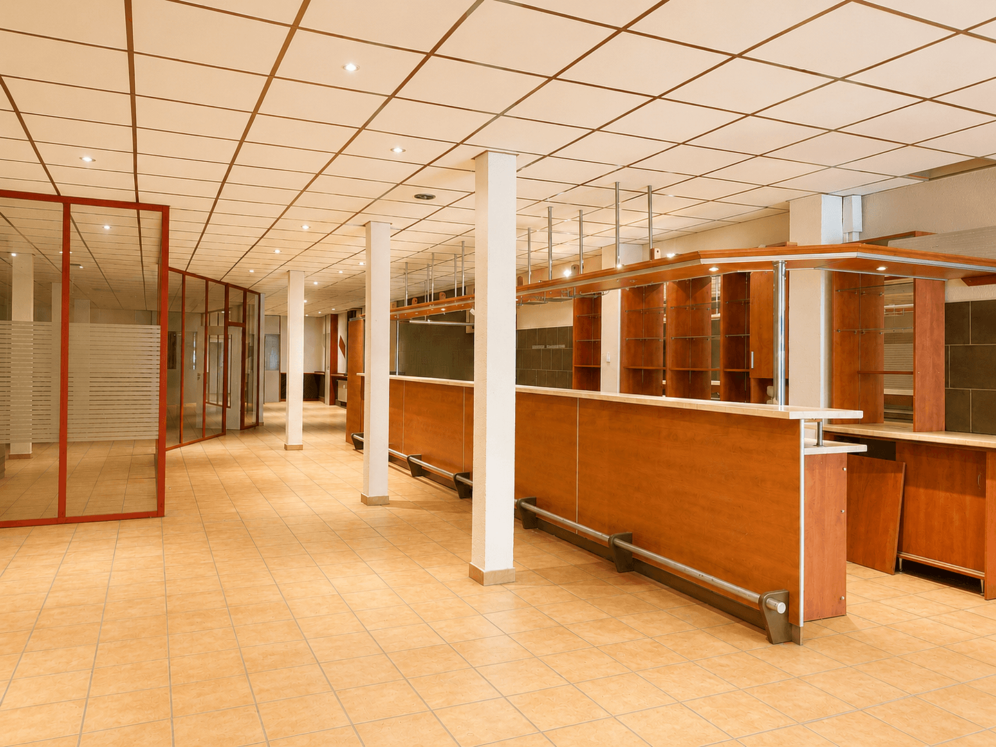 Prodej domu 483 m², pozemek 1.664 m², Lamspringe, Dolní Sasko Prodej domu 483 m², pozemek 1.664 m², Lamspringe, Dolní Sasko