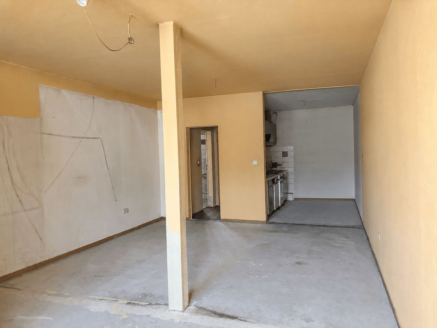 Prodej domu 483 m², pozemek 1.664 m², Lamspringe, Dolní Sasko Prodej domu 483 m², pozemek 1.664 m², Lamspringe, Dolní Sasko