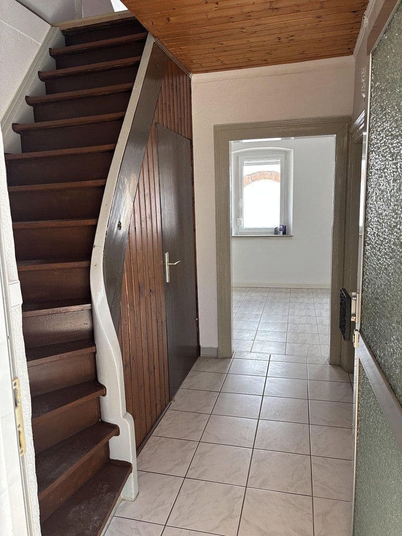 Pronájem domu 95 m², pozemek 157 m², Untere Bahnhofstraße 4, Worms, Porýní-Falc Pronájem domu 95 m², pozemek 157 m², Untere Bahnhofstraße 4, Worms, Porýní-Falc