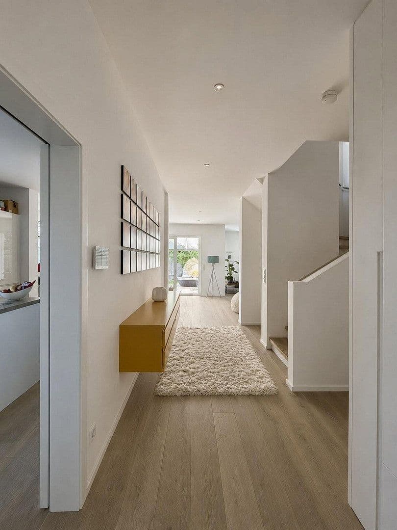 Prodej domu 262 m², pozemek 540 m², Hofheim am Taunus, Hessen Prodej domu 262 m², pozemek 540 m², Hofheim am Taunus, Hessen