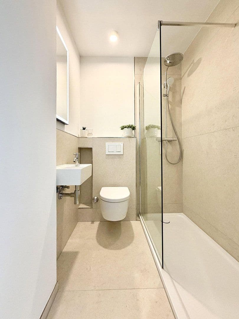 Prodej bytu 2+1 58 m², Essen, Severní Porýní-Vestfálsko Prodej bytu 2+1 58 m², Essen, Severní Porýní-Vestfálsko