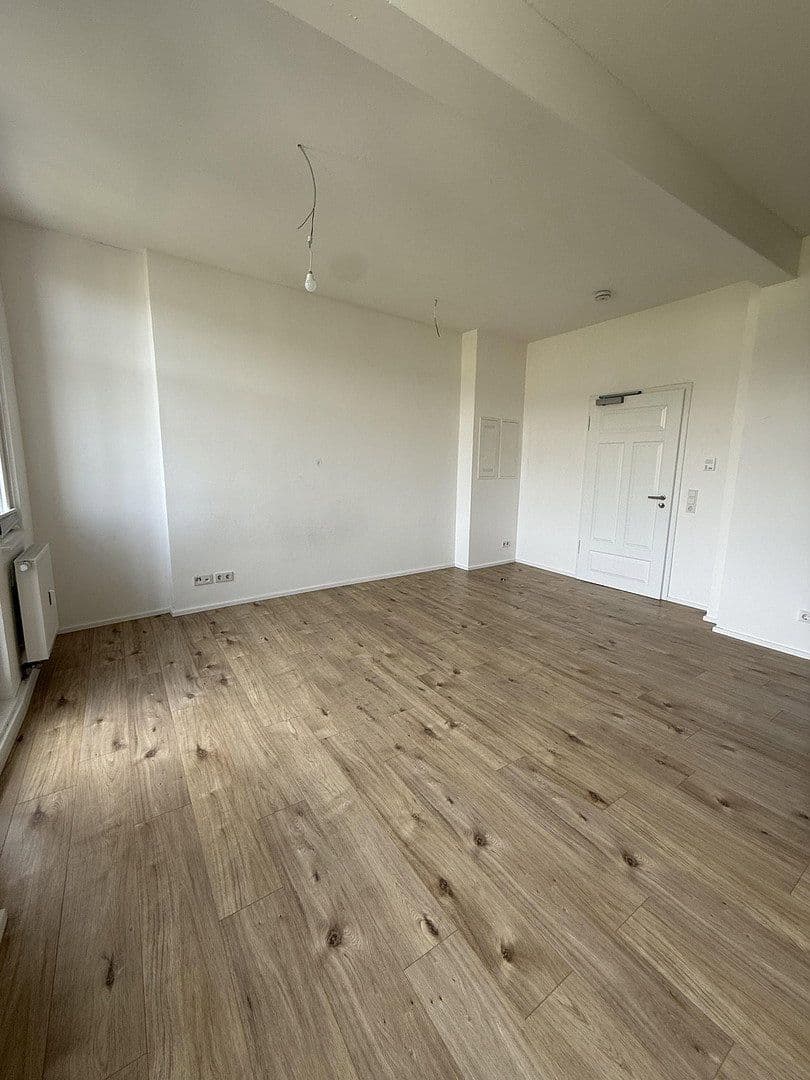 Pronájem bytu 1+1 31 m², Steinweg 8, Marburg, Hessen Pronájem bytu 1+1 31 m², Steinweg 8, Marburg, Hessen