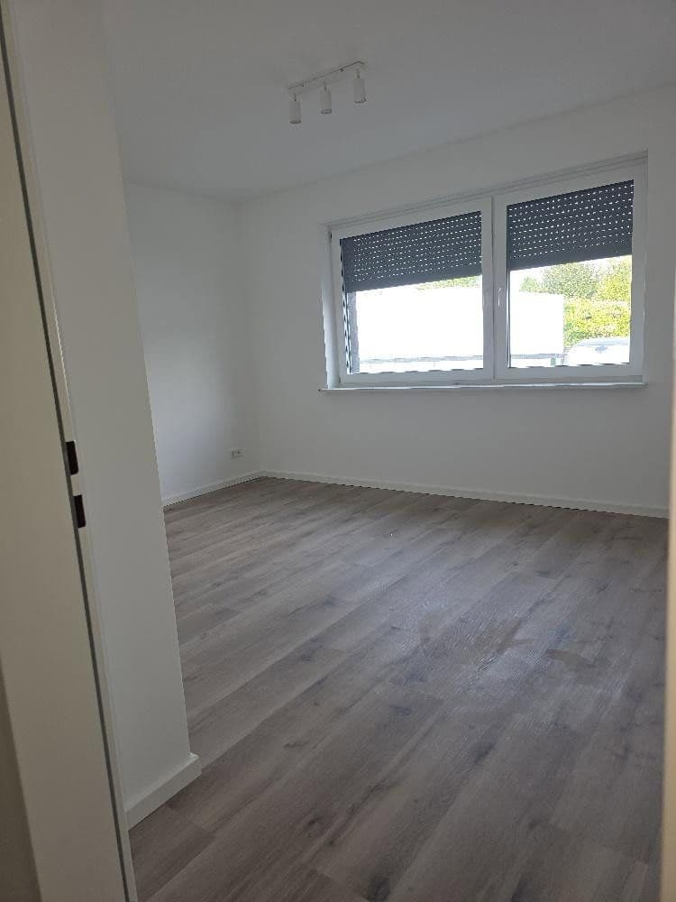 Pronájem bytu 4+1 133 m², Sulzbacher Str. 7a, Eschborn, Hessen Pronájem bytu 4+1 133 m², Sulzbacher Str. 7a, Eschborn, Hessen