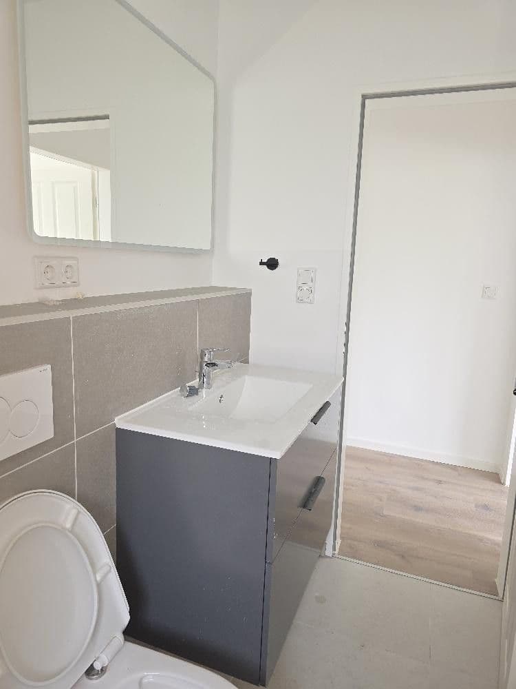 Pronájem bytu 4+1 133 m², Sulzbacher Str. 7a, Eschborn, Hessen Pronájem bytu 4+1 133 m², Sulzbacher Str. 7a, Eschborn, Hessen